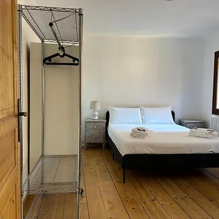 Welc-ōm Battisti Cozy Flat *